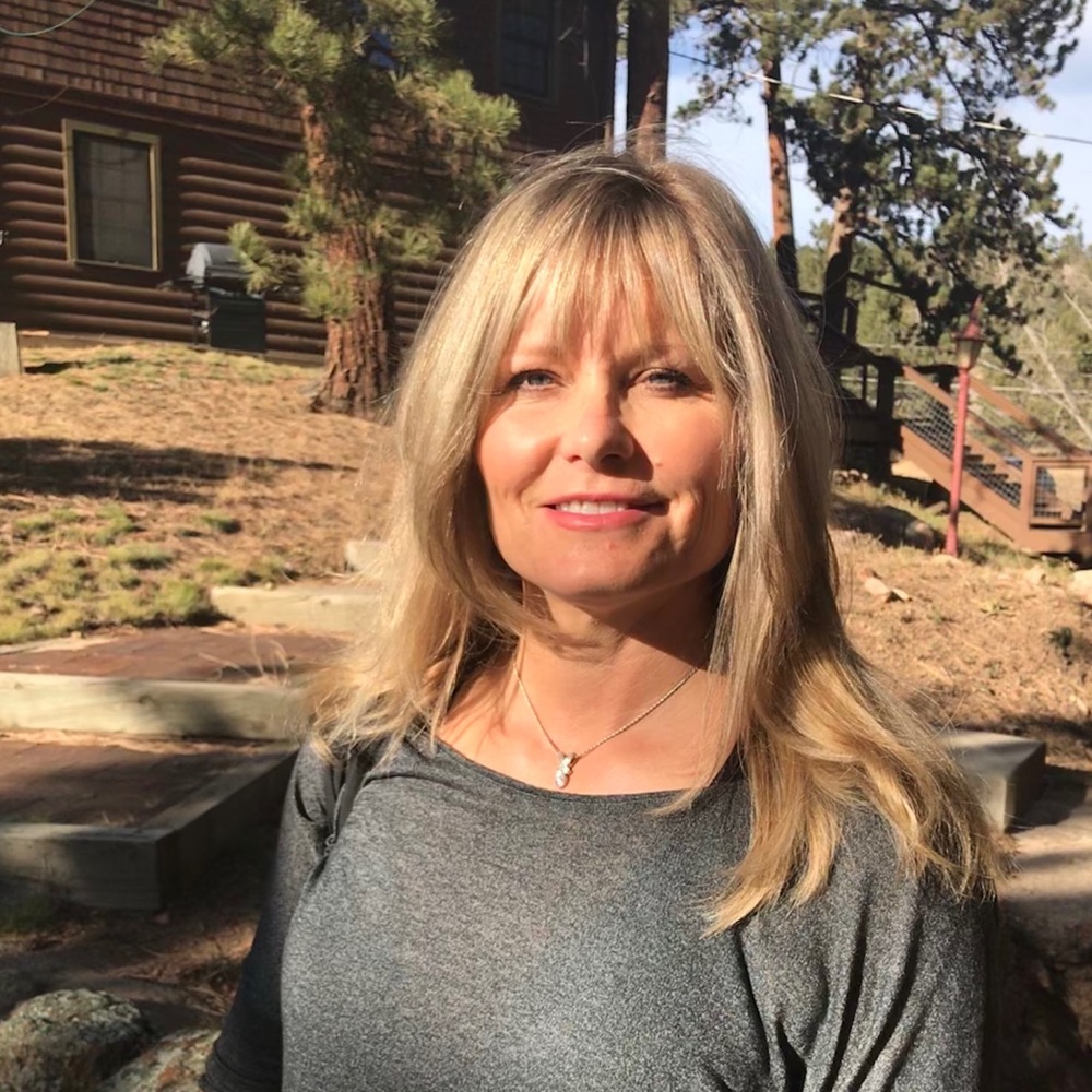 Meet your Posher, Jana